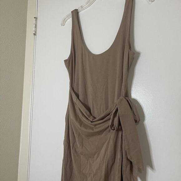 Revolve Lovers + Friends Kahlo Midi tan side wrap jersey midi Dress medium - Picture 3 of 6